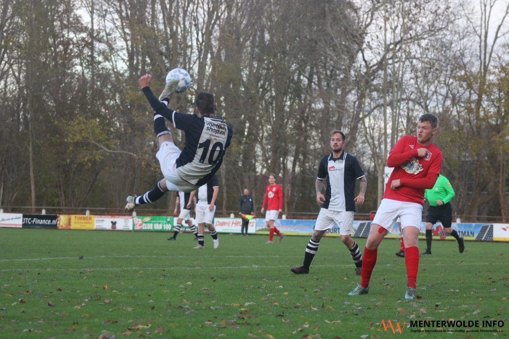 Muntendam verliest geflatteerd in en tegen Gasselternijveen