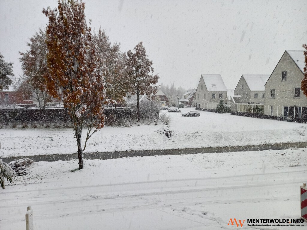 Oproep gemeente aan inwoners: Maak stoepen en trottoirs sneeuwvrij