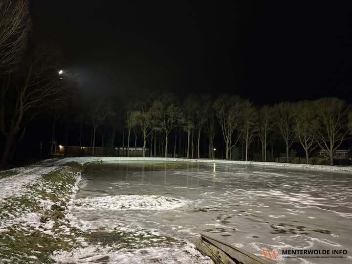 IJsbaan in Muntendam (nog) niet open: ijs nog niet dik genoeg
