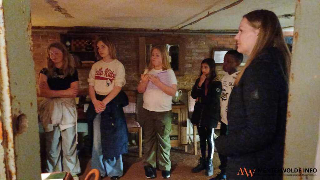 Basisscholen bezoeken op uitnodiging van SAM schuilkelder Muntendam