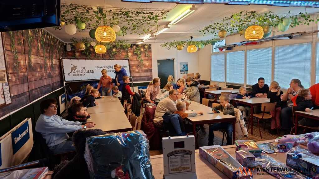 Kinder- en familiebingo van dorpsvereniging De Schrijvershoek geslaagd