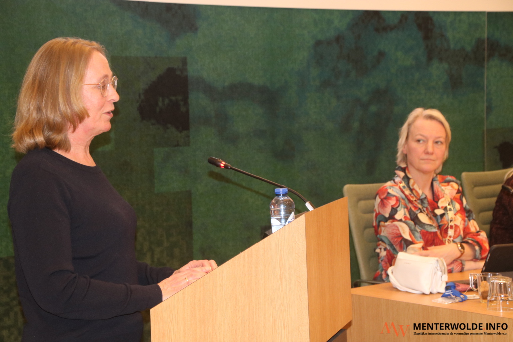 Moeders halen ruim 600 'krabbels' op voor verkeersveilig Zuidbroek