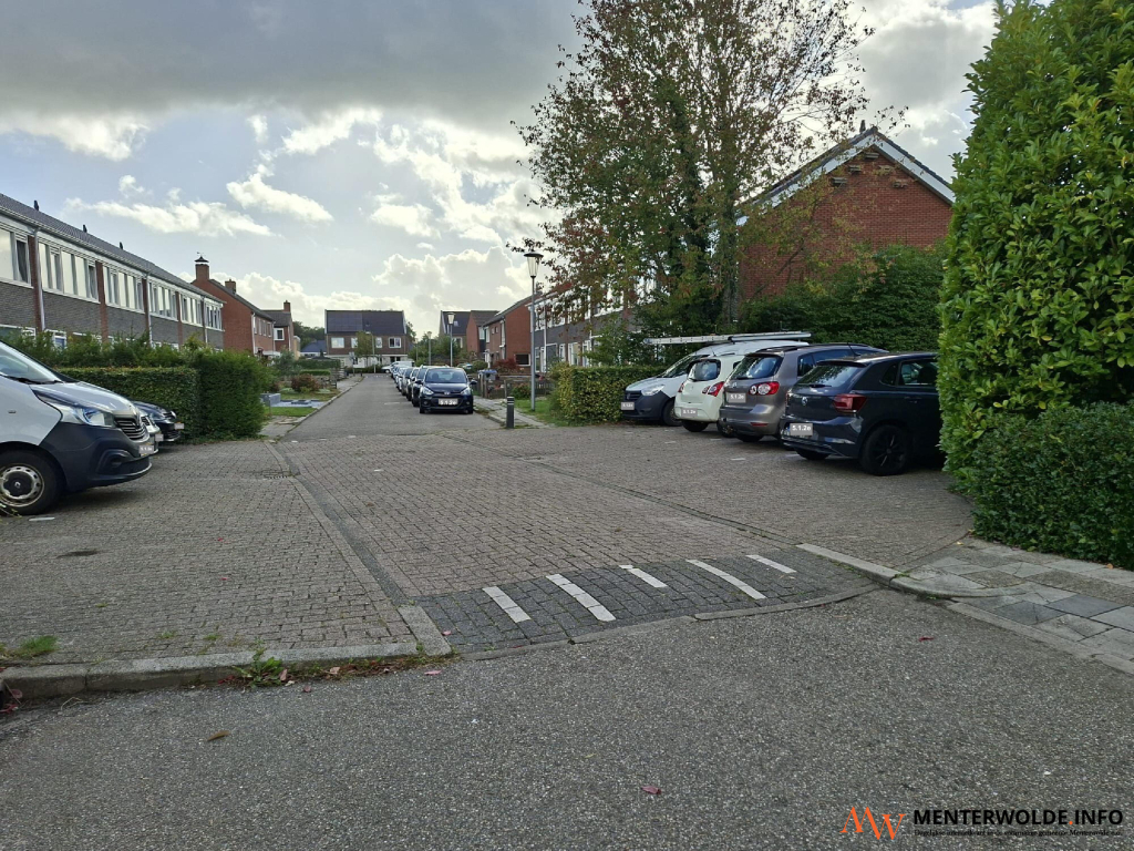 Bewoners omgeving Dr. Bekenkampstraat willen extra parkeergelegenheid