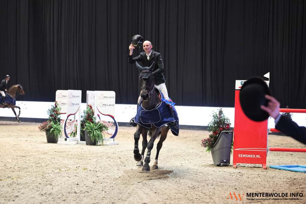 Dubbelslag voor ruiter Daan van Geel op IICH Groningen