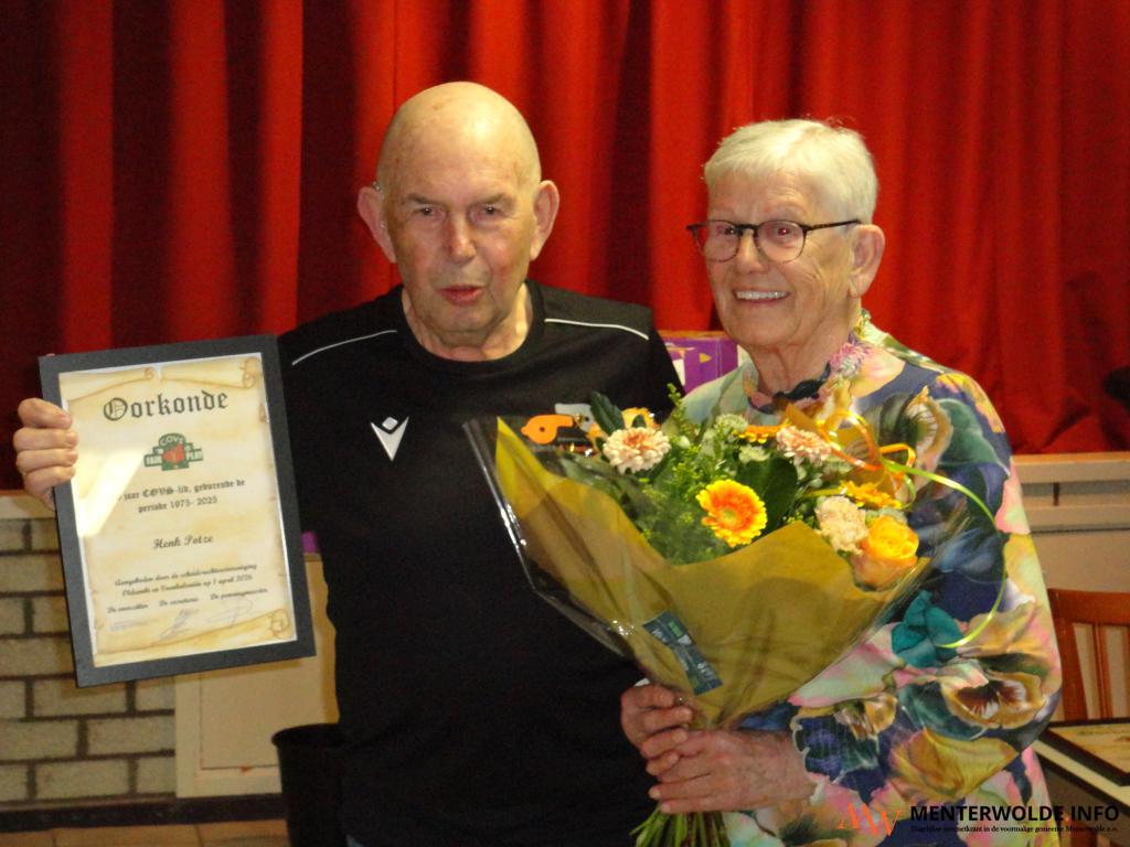 Henk Potze (84) gehuldigd: 50 jaar lid van COVS Nederland