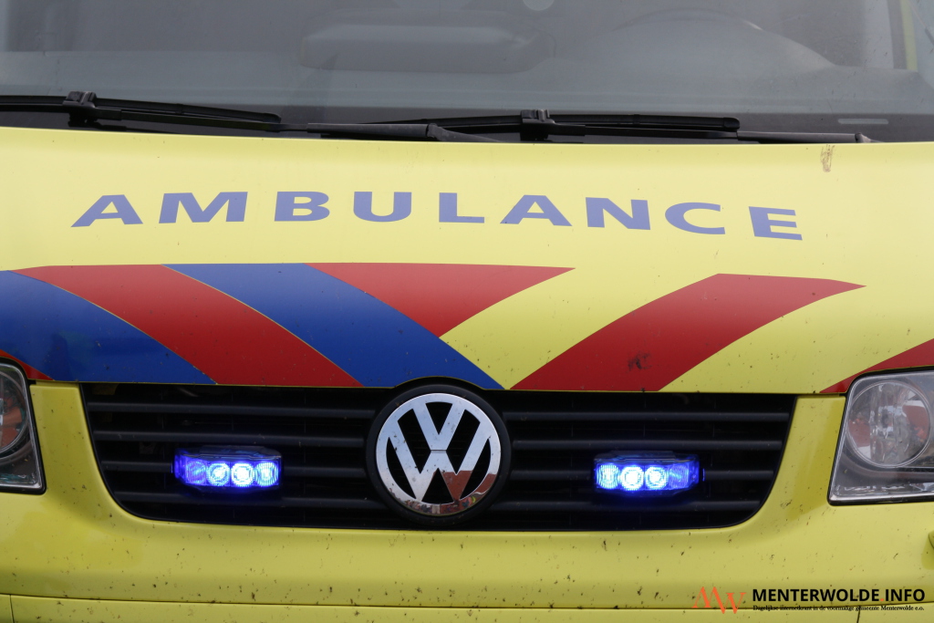 Kind op fiets aangereden door auto op Hereweg in Meeden