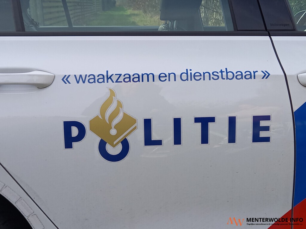 Piepschuim in de berm zorgt voor gevaarlijke situatie langs N366