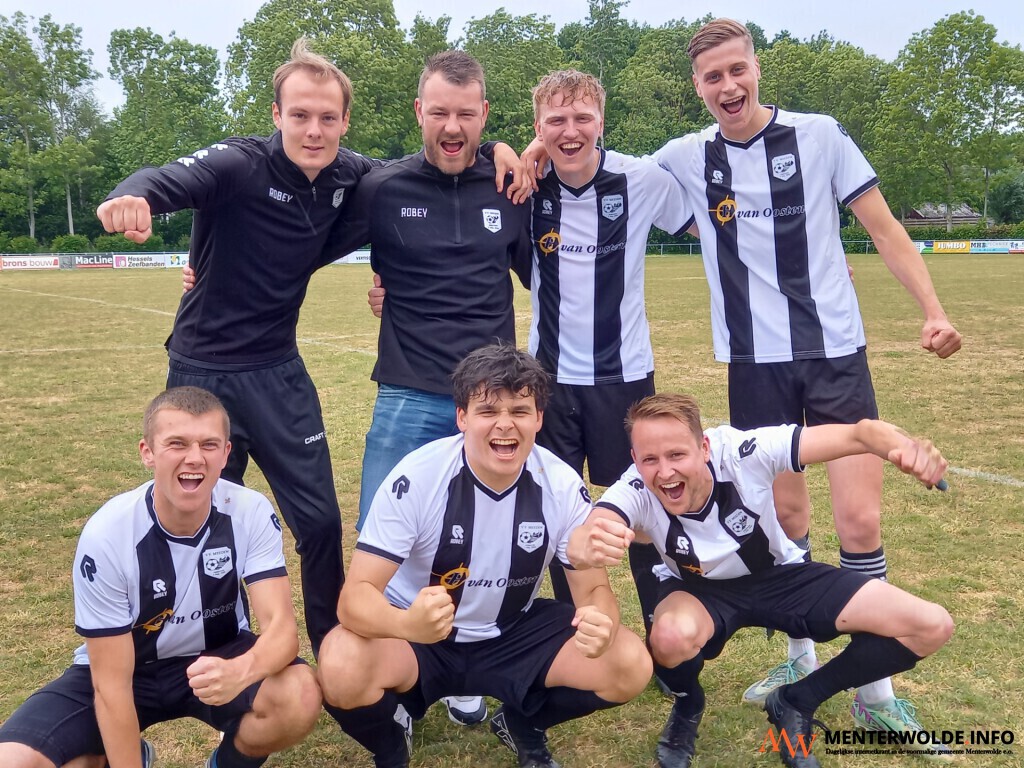 Voetbalspel 5x90 Minuten: Meeden Zat1 haalt uit in ronde 3